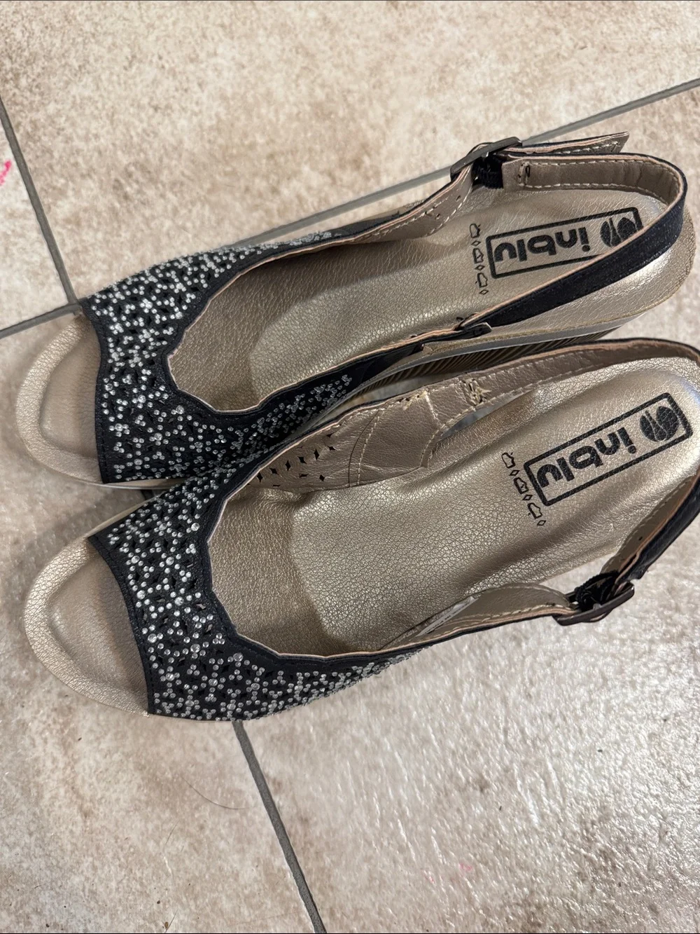 Inblu Women's Black Slingback Wedges with Sparkle Upper